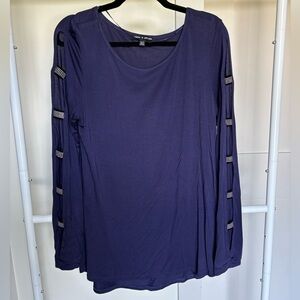 Cable & Gauge Long Sleeve Rhinestone Embossed Sleeve Detail